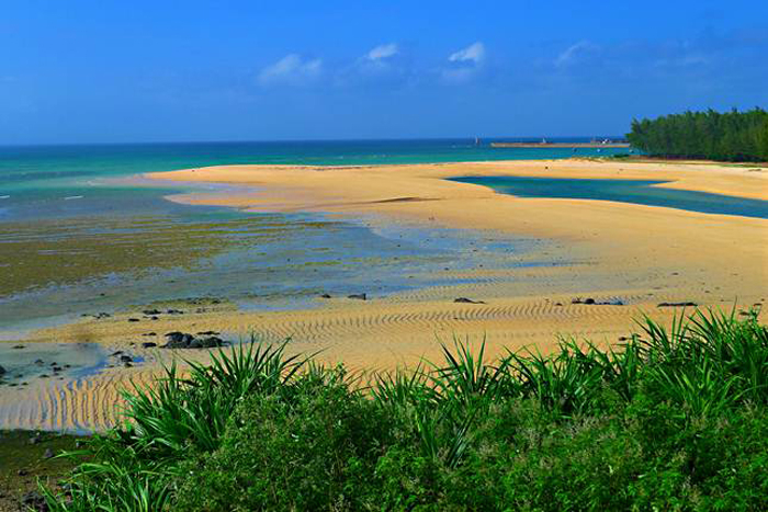 Những bãi biển đẹp nhất Việt Nam - 16