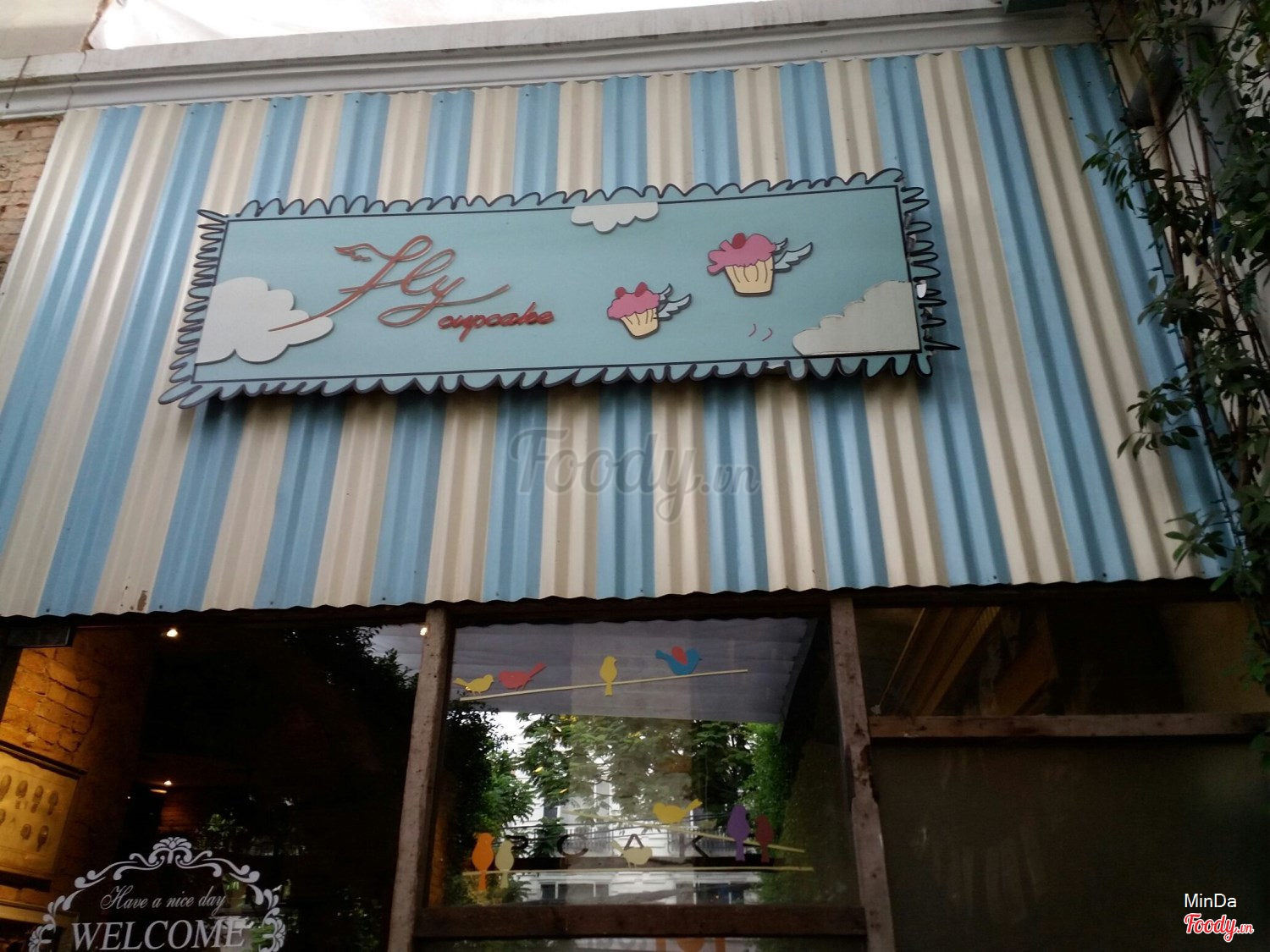 Quán cafe đẹp ở Sài Gòn - fly cupcake - 454