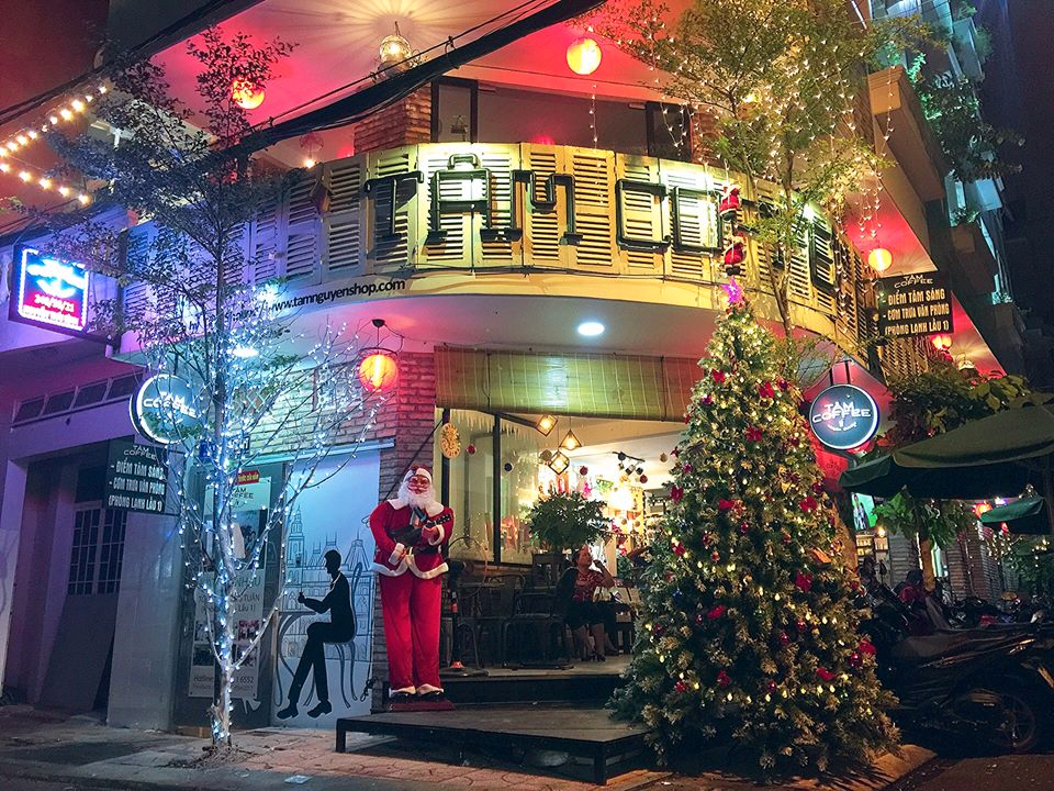 Tâm Shoppe | Lộ diện các quán cafe trang tri Giáng sinh đẹp nhất ...