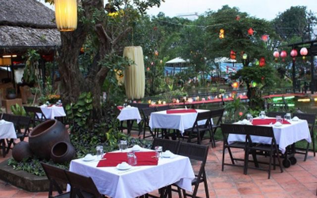Cây Me Phú An - Nhà hàng Sân Vườn ở Khánh Hoà