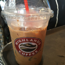 Highlands Coffee - Nhà Hát Thành Phố