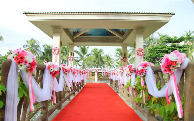 Lazor Garden Olalani Wedding Place - Nhà Hàng Tiệc Cưới ở Đà Nẵng