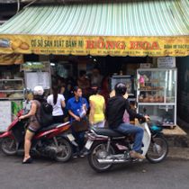 Bánh Mì Hồng Hoa - Nguyễn Văn Tráng