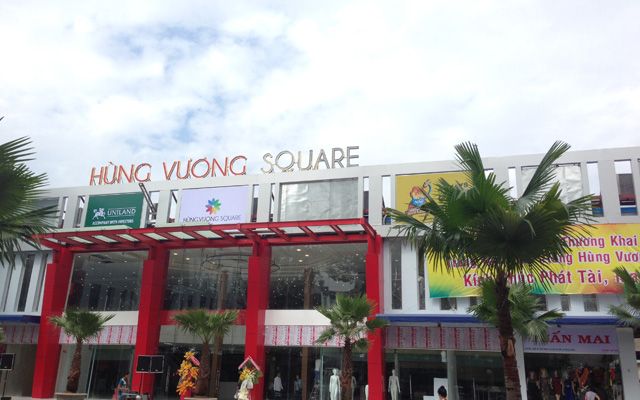 Hùng Vương Square Shopping Center ở TP. HCM