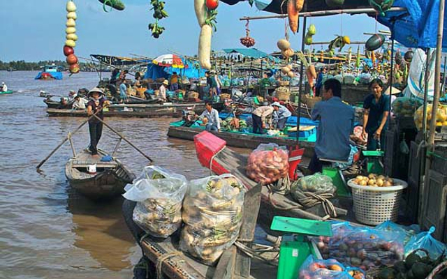 Chợ Nổi Cái Bè - Tiền Giang ở Tiền Giang