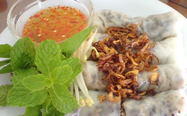 Bánh Cuốn Nóng, Trứng Vịt Lộn - Lê Lợi ở Lạng Sơn