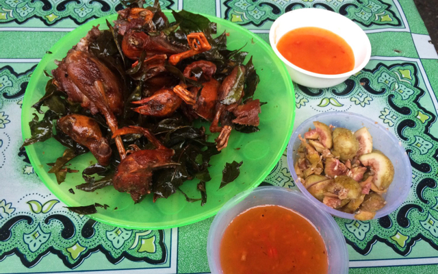 Khu Ăn Uống Chợ Ninh Hiệp ở Hà Nội