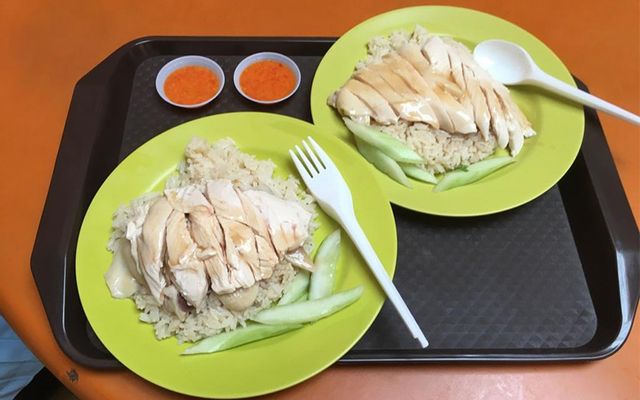 Tian Tian Hainanese Chicken Rice - Maxwell Food Court ở Singapore