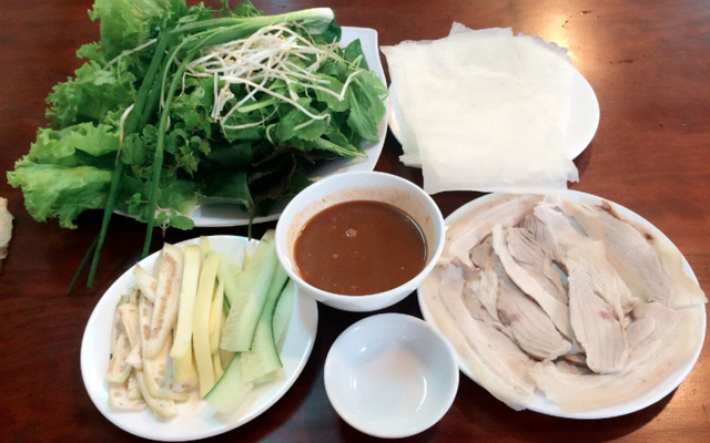 Quán Thu - Nem Lụi & Bánh Tráng Thịt Heo - 304 Trần Nhân Tông ở Quảng Nam