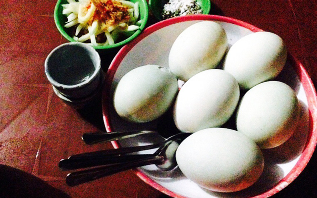 Trứng Vịt Lộn 296 - Hùng Vương ở Đà Nẵng