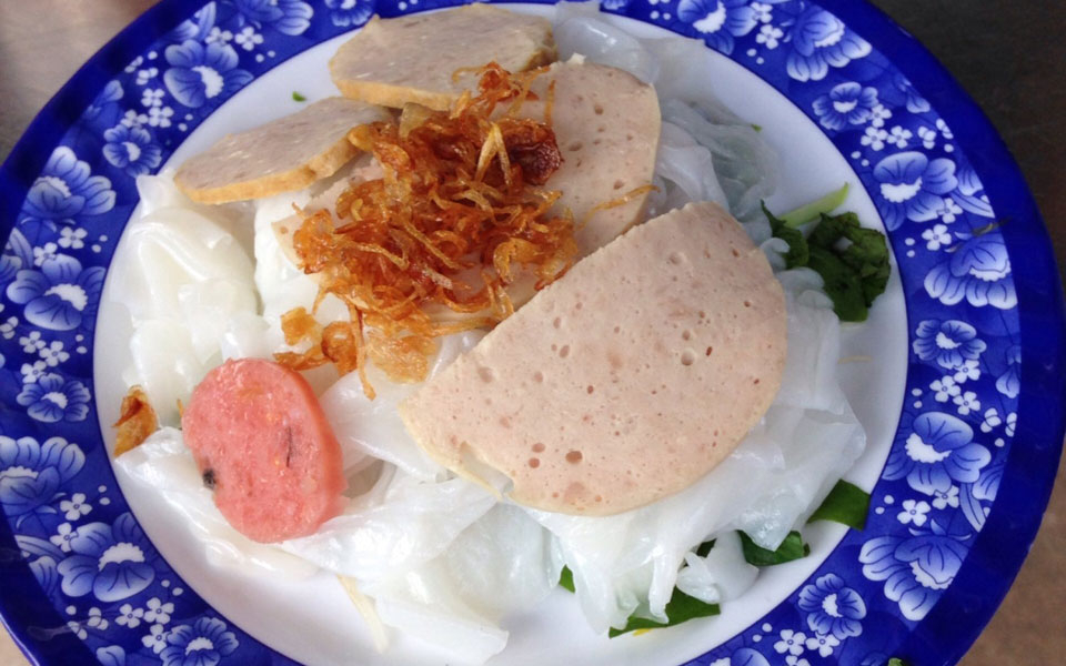 Bánh Ướt Nem Chả Lụa Bình Dân Ở Huyện Hòa Thành, Tây Ninh | Foody.Vn