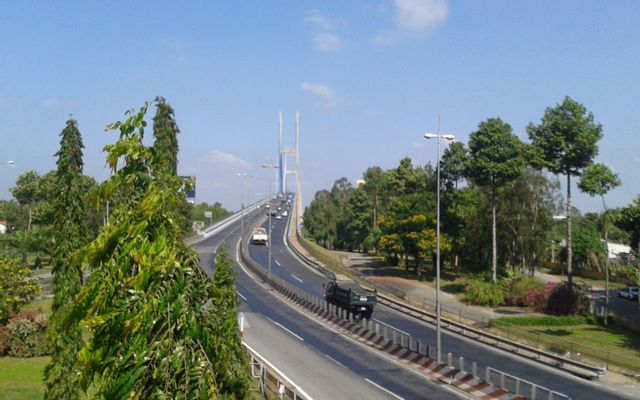Cầu Mỹ Thuận ở Vĩnh Long