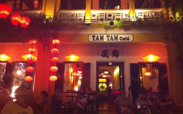 Tam Tam Cafe & Restaurant ở Quảng Nam
