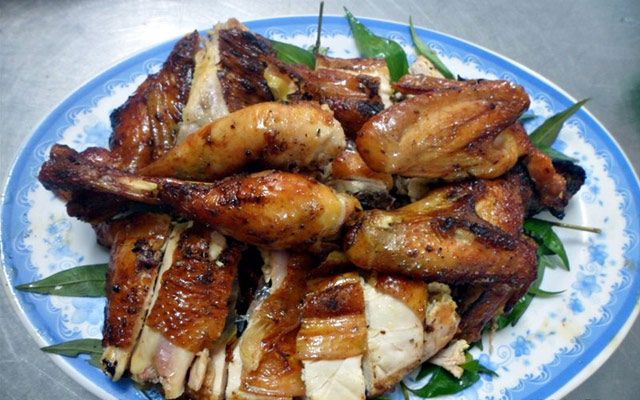 Gà Nướng Lu Việt Hương - Lê Quang Định - Foody