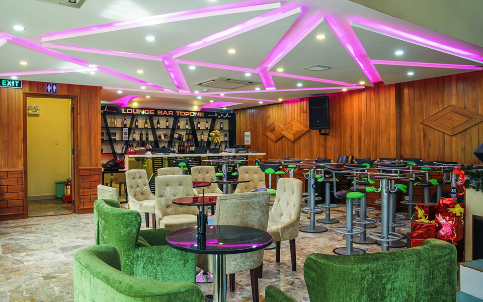 TopOne Lounge Bar Coffee - Trần Quốc Toản ở Quận Hải Châu, Đà Nẵng | Video  