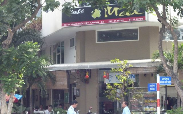 Mai Cafe - Hoàng Quốc Việt - Không gian sang trọng ở TP. HCM
