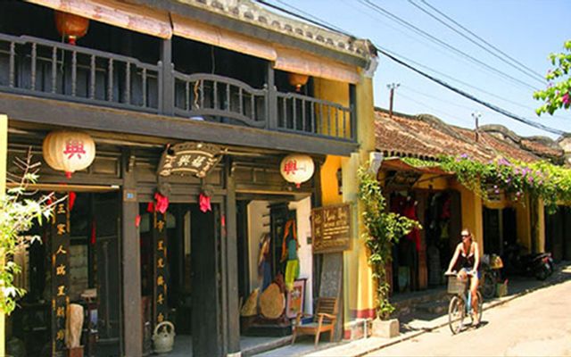 Mặt bằng cho thuê ở tại 101 Nguyễn Thái Học, P. Minh An Tp. Hội An