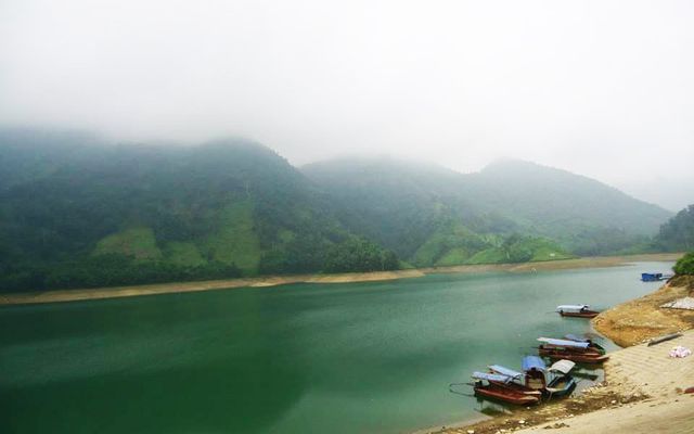 Hồ Vai Miếu ở Thái Nguyên