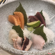 Sushi King - Phạm Ngọc Thạch