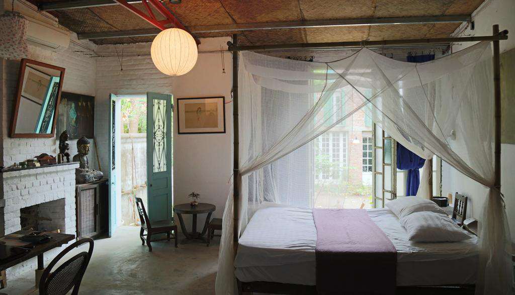 Thai Artist Stilt House Ở Quận Long Biên, Hà Nội | Foody.Vn
