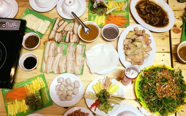 Vietfood - Lẩu Hải Sản & Bánh Tráng Cuốn ở Thanh Hoá