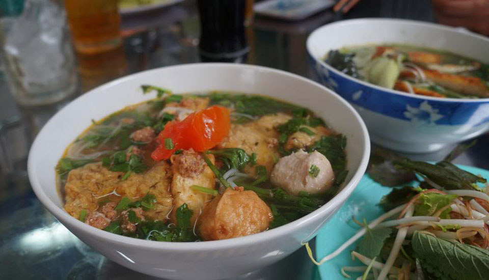Hải Linh Quán - Bún Cá Rô Đồng & Bánh Đa Cua Ở Quận Bình Thạnh, Tp. Hcm |  Foody.Vn