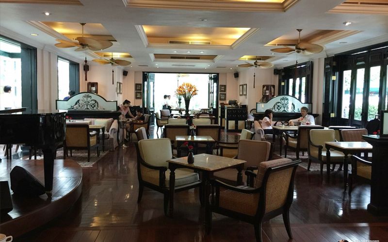 Le Club Bar - Sofitel Legend Metropole Hanoi Ở Quận Hoàn Kiếm, Hà Nội |  Album Không Gian | Le Club Bar - Sofitel Legend Metropole Hanoi | Foody.Vn
