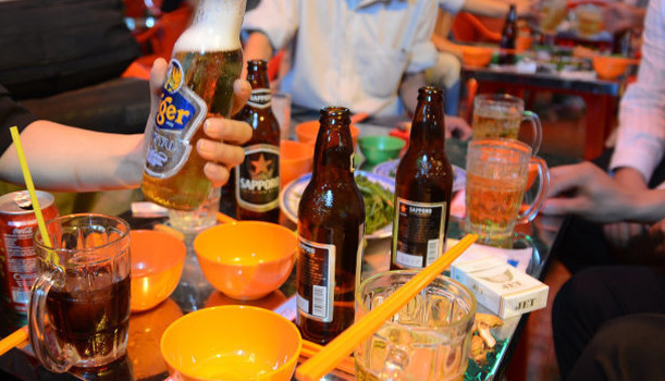 Hình ảnh chai bia ly bia đẹp heiniken Sài Gòn Hà Nội Tiger huda   VFOVN